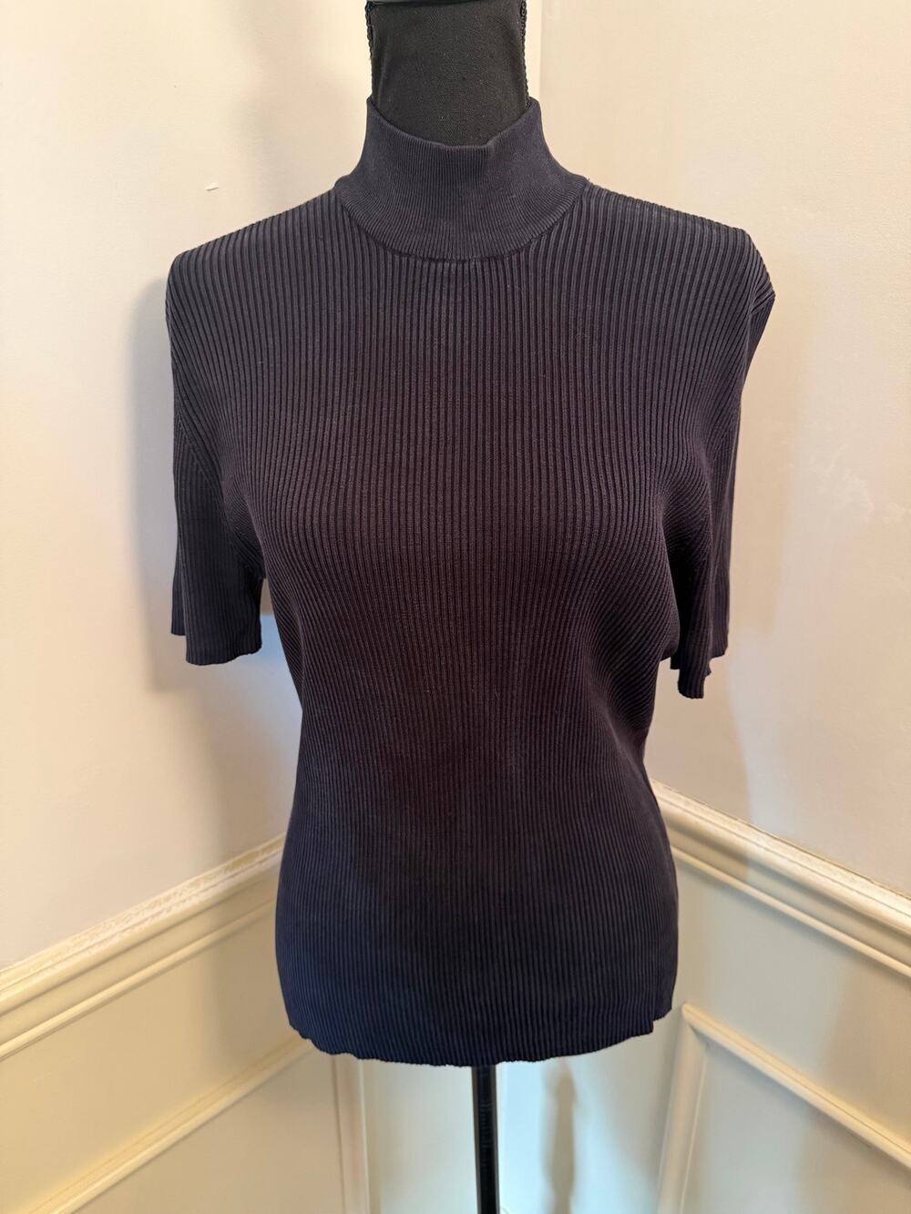 Vintage Emanuel Ungaro Minimalist Luxury Black Ribbed Short Sleeve Sweater Top